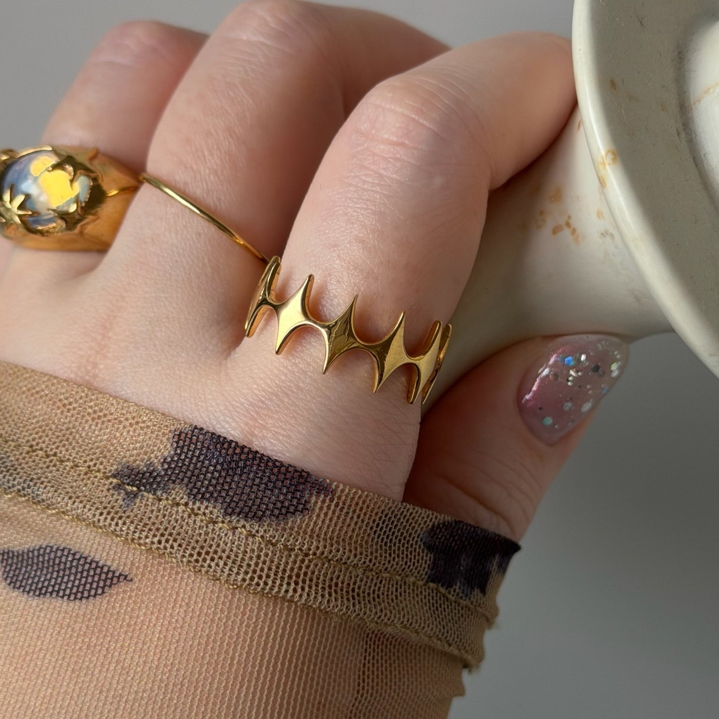 [ gold ] diamond shaped ring