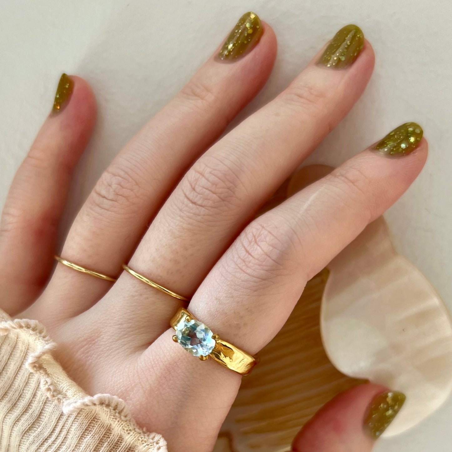 [ sky blue topaz  ] um gold ring [ free size ]