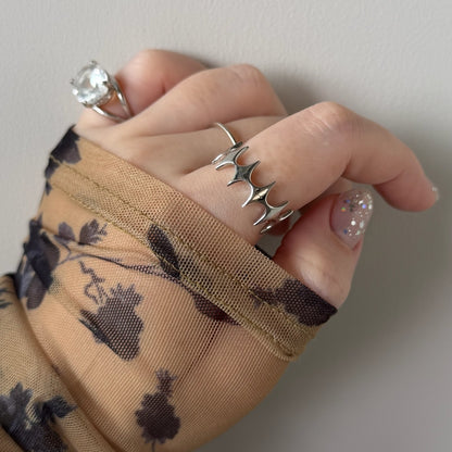 [ silver ] diamond shaped ring