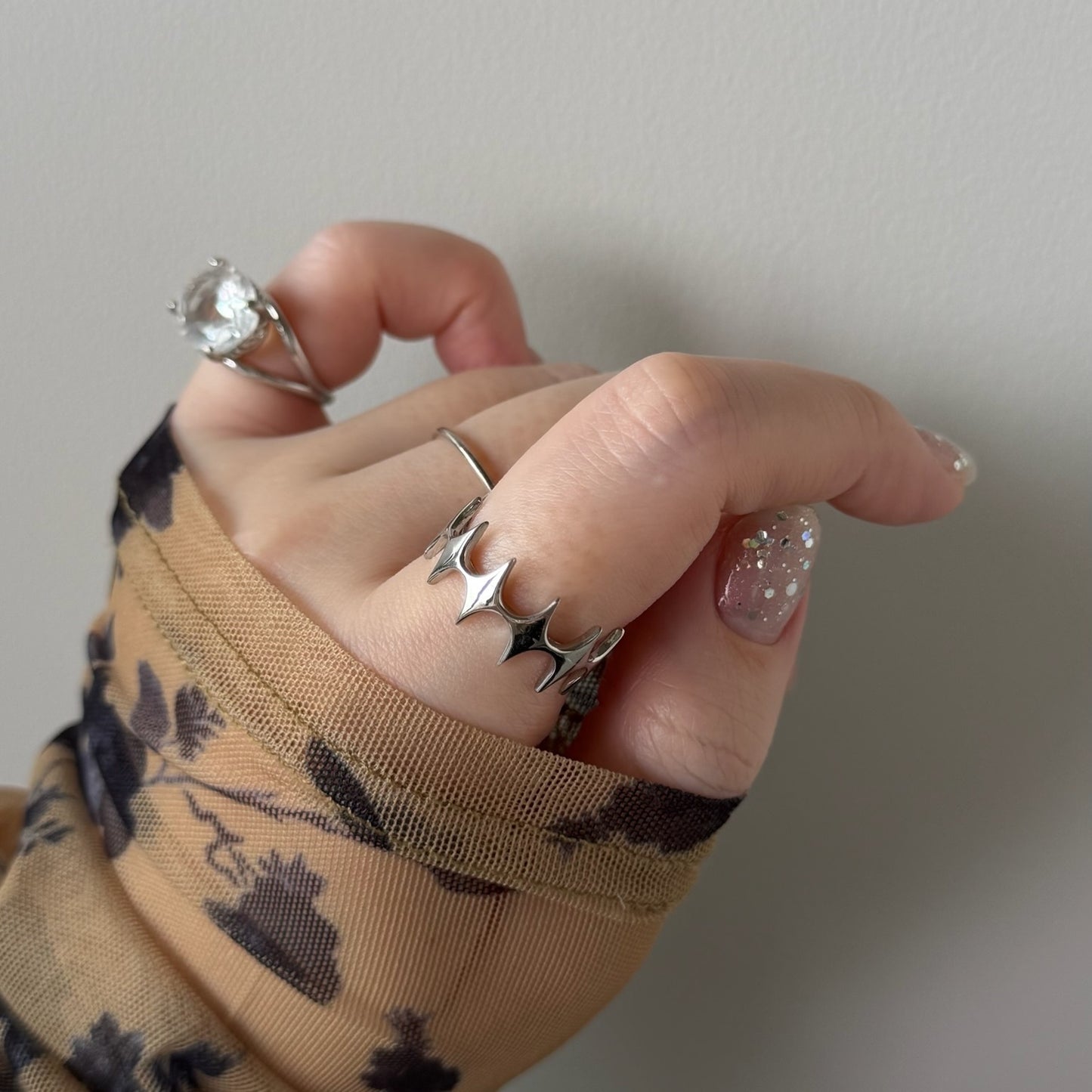 [ silver ] diamond shaped ring
