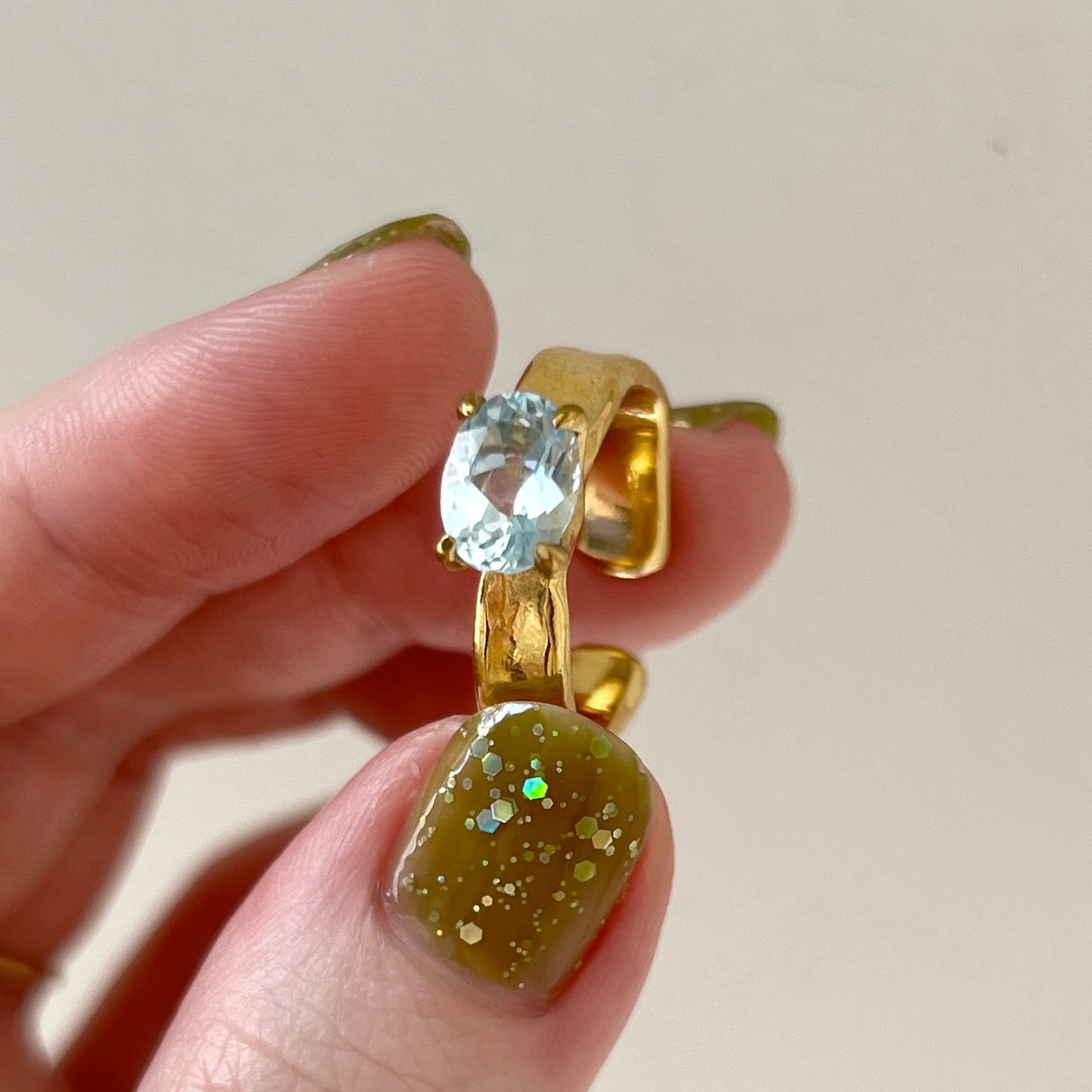 [ sky blue topaz  ] um gold ring [ free size ]