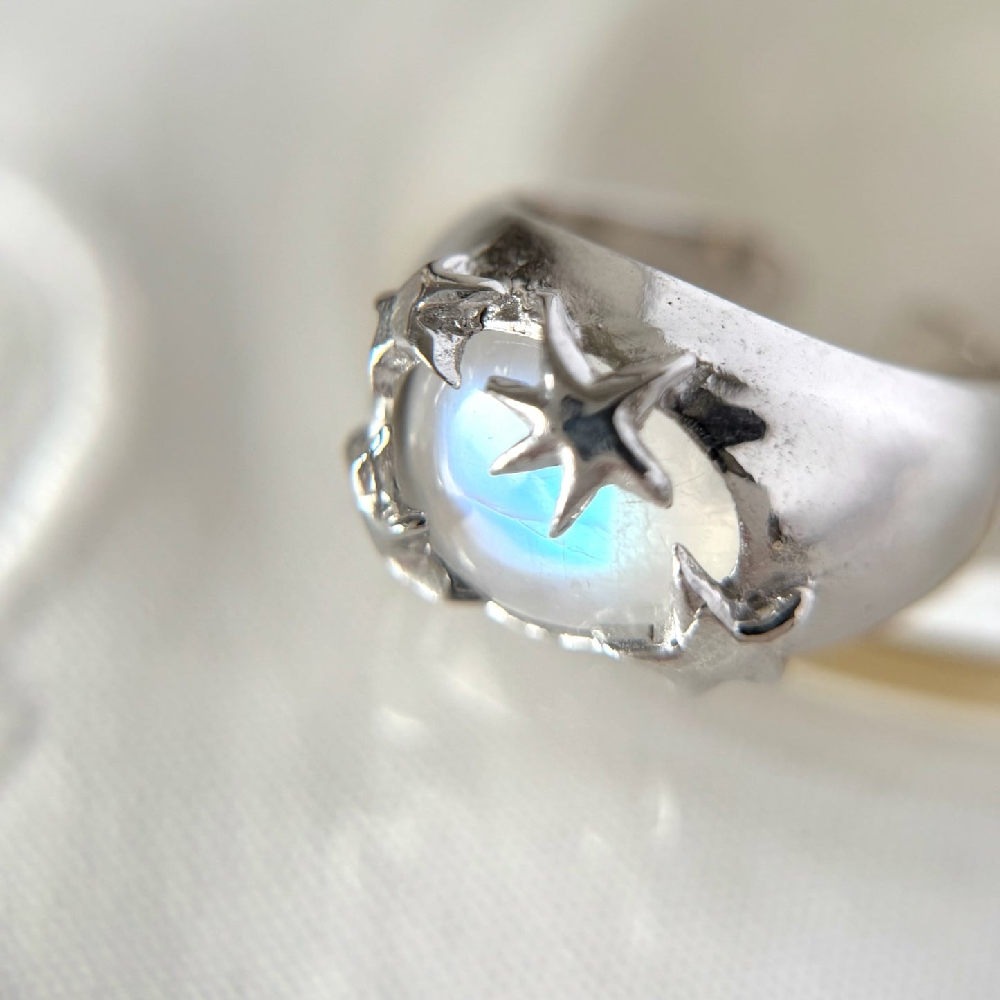 [ rainbow moon stone ] twinkle ring silver