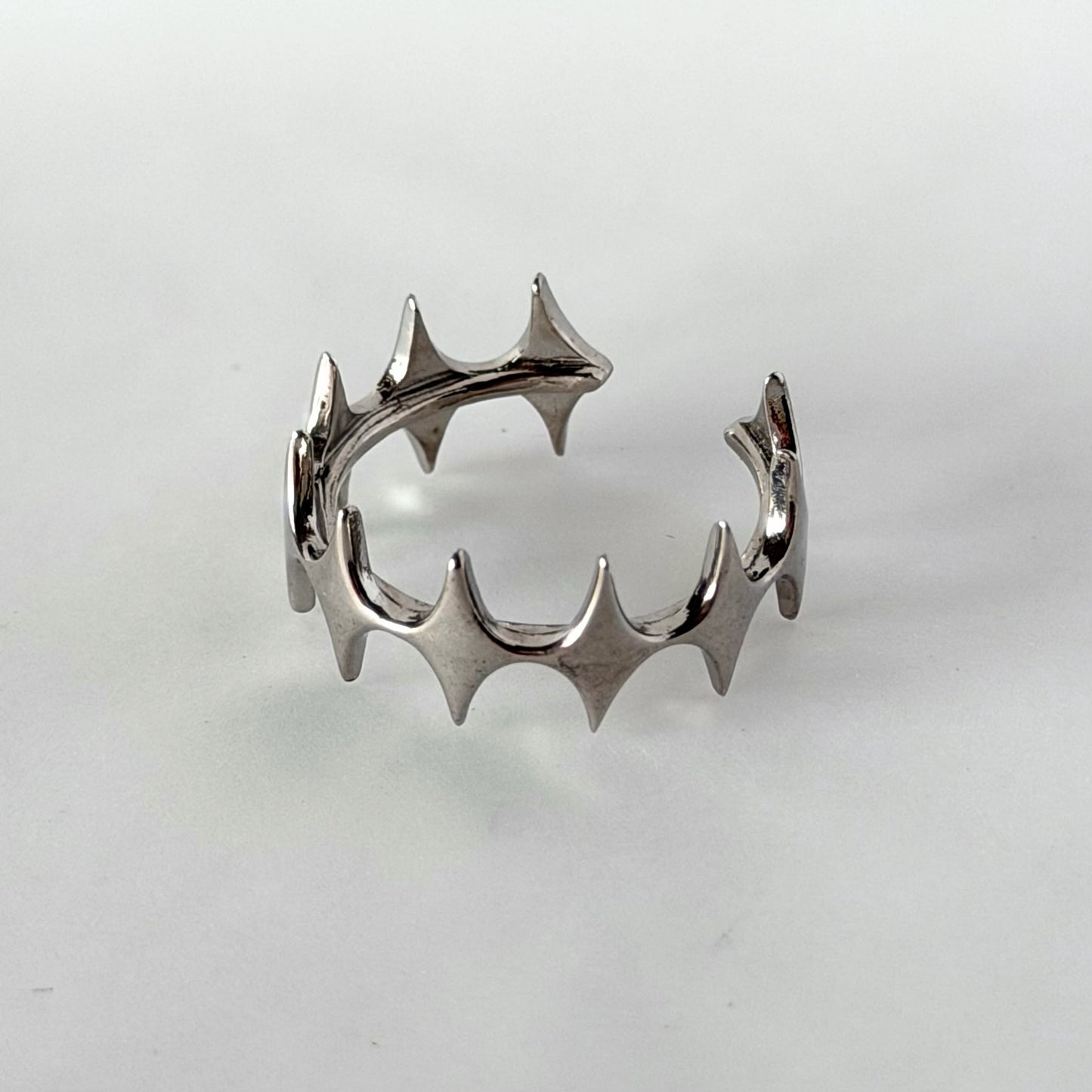 [ silver ] diamond shaped ring