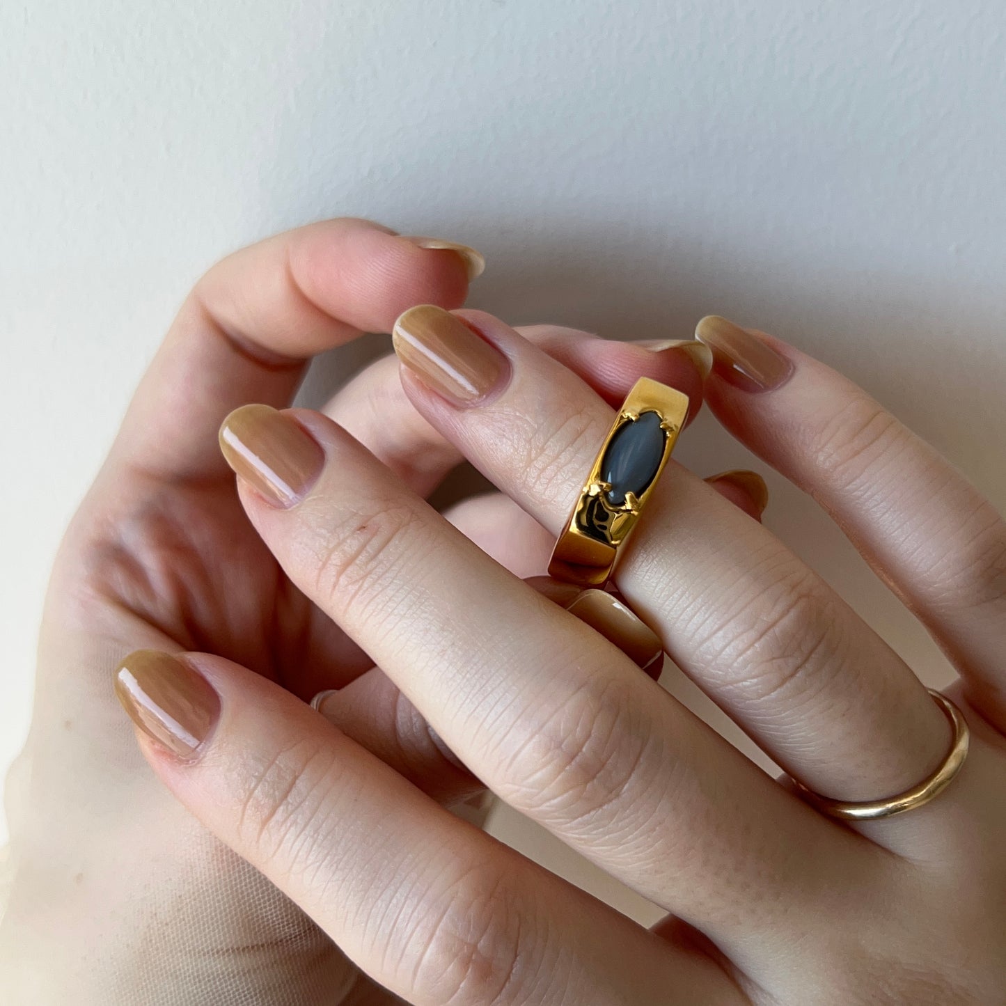 [ gray moon glass ] europa gold