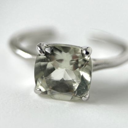 [ green amethyst ] square faceted cut silver [ free size ]