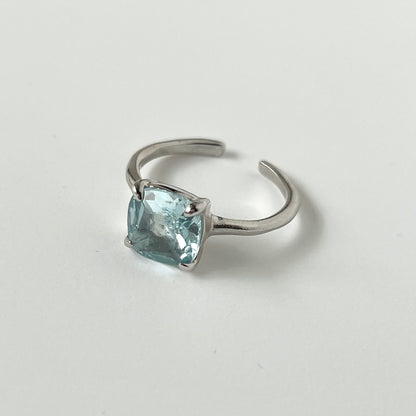 [ sky blue topaz ] square faceted cut silver [ free size ]