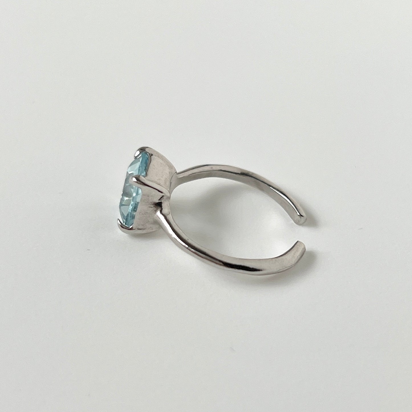 [ sky blue topaz ] square faceted cut silver [ free size ]
