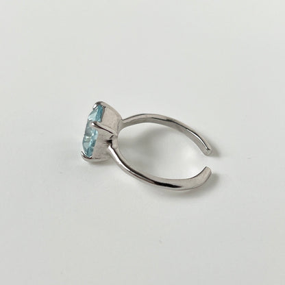[ sky blue topaz ] square faceted cut silver [ free size ]