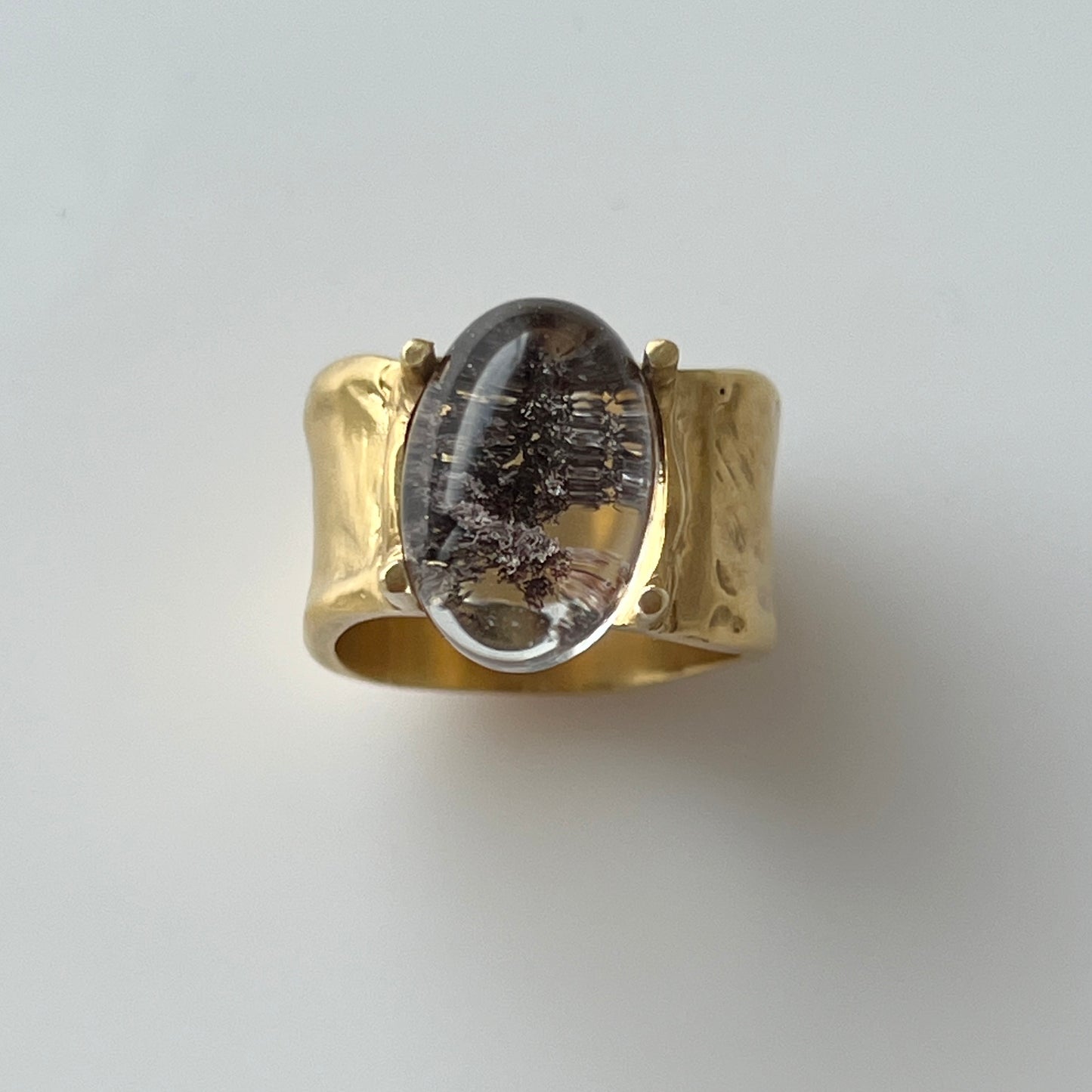 [ garden quartz ] roche