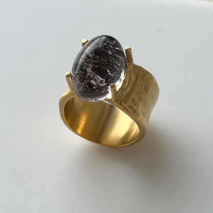 [ garden quartz ] roche