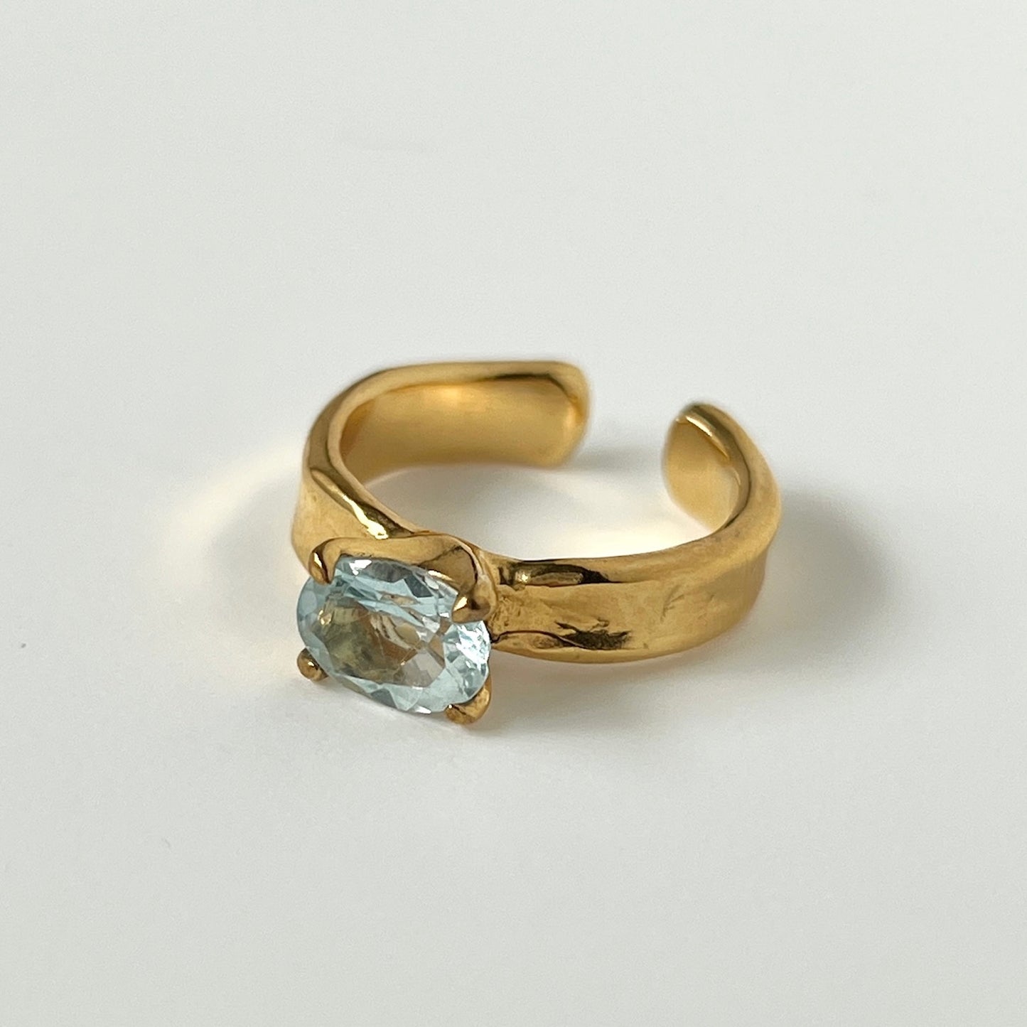 [ sky blue topaz  ] um gold ring [ free size ]