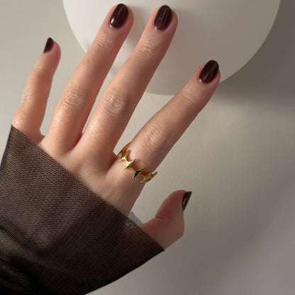 [ gold ] diamond shaped ring