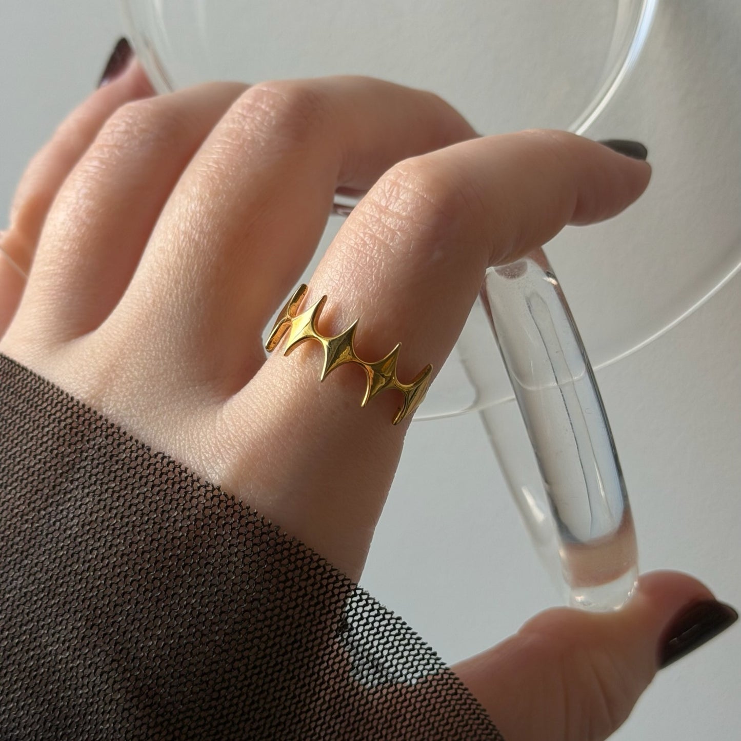 [ gold ] diamond shaped ring