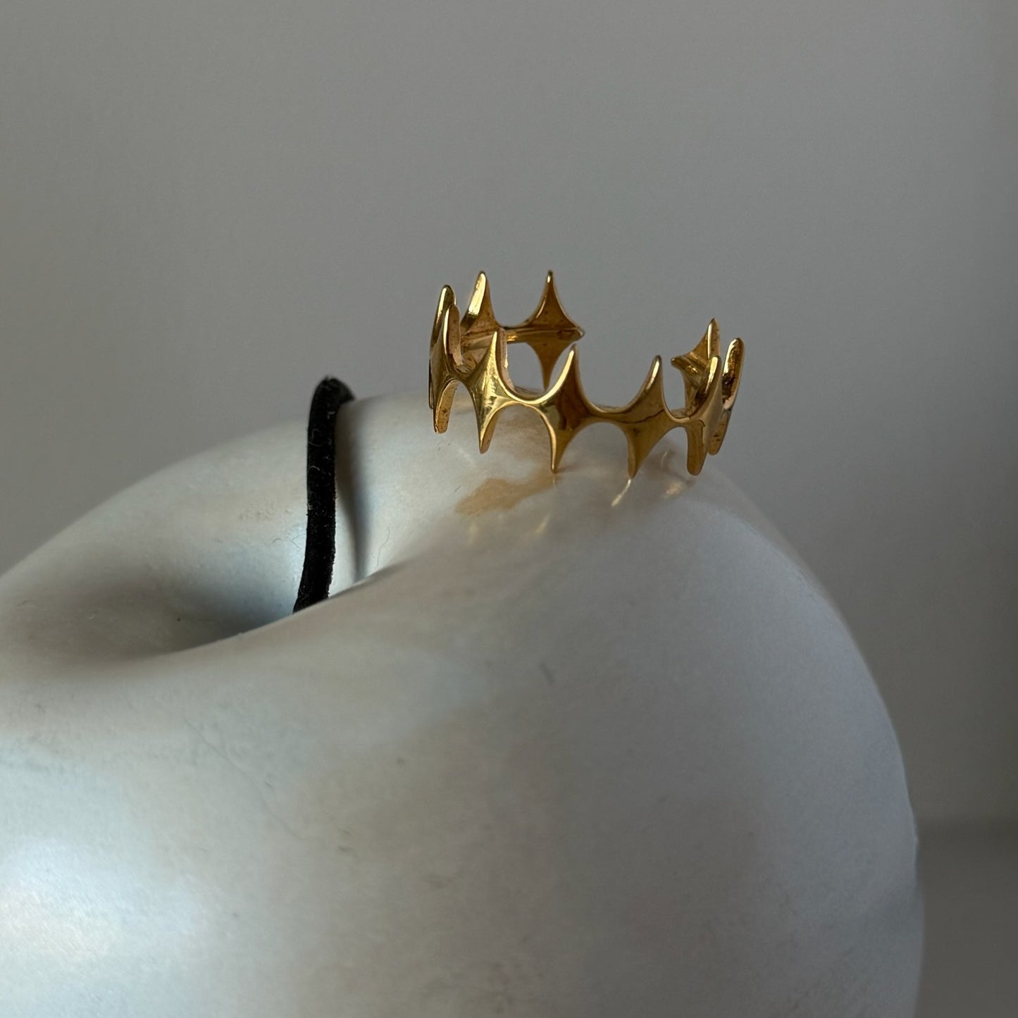 [ gold ] diamond shaped ring