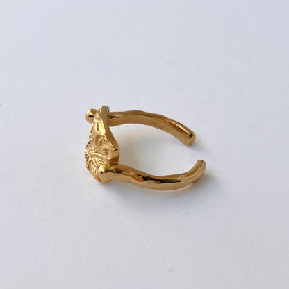 [ gold ] sculpture ring [ free size ]