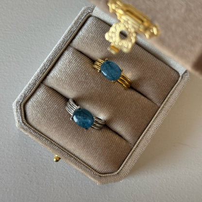 [ green  kyanite ] trois gold