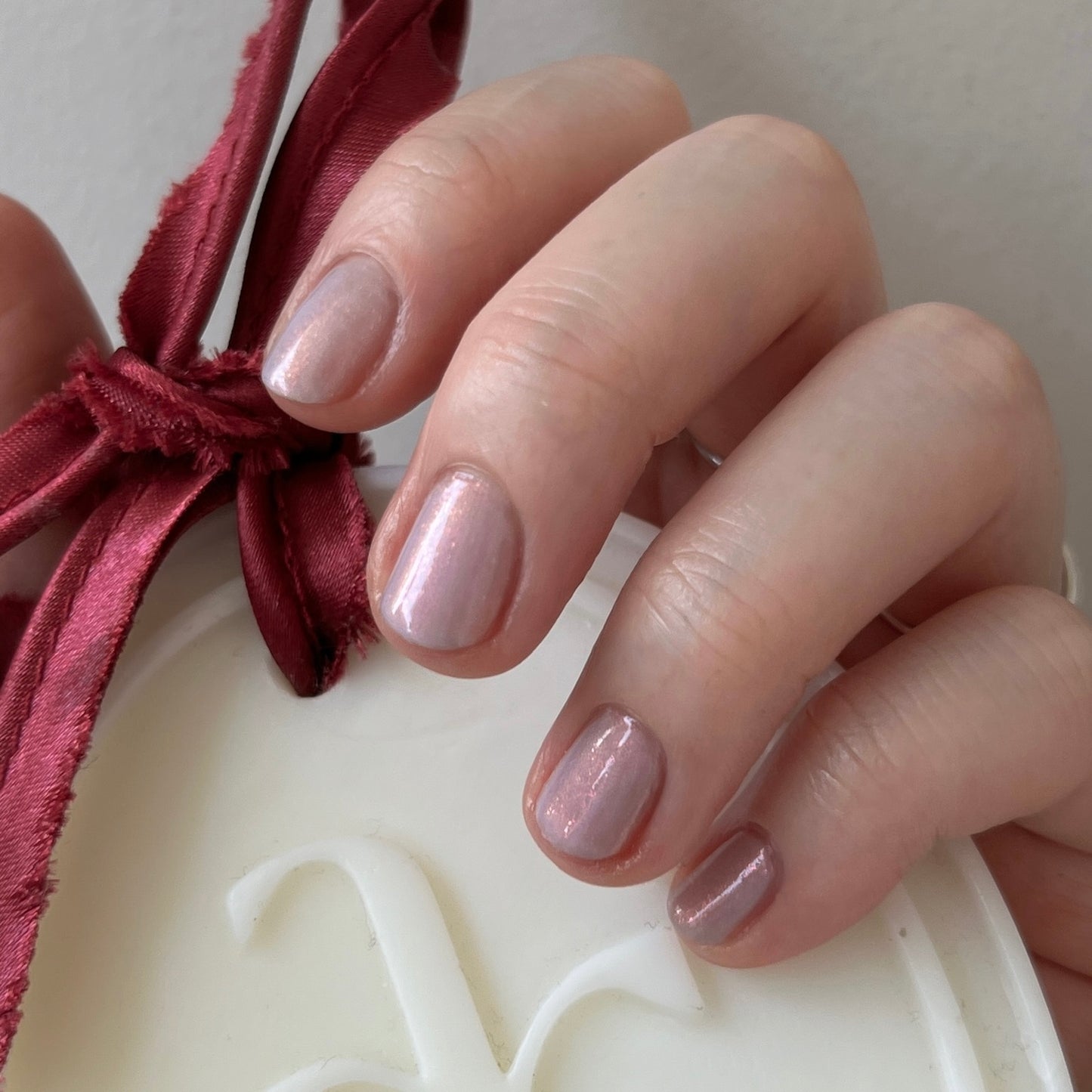 mallow (matte color)