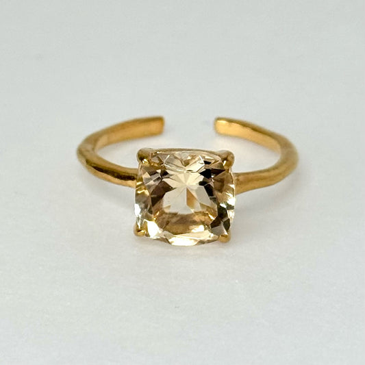 [ citorine ] square faceted cut gold [ free size ]