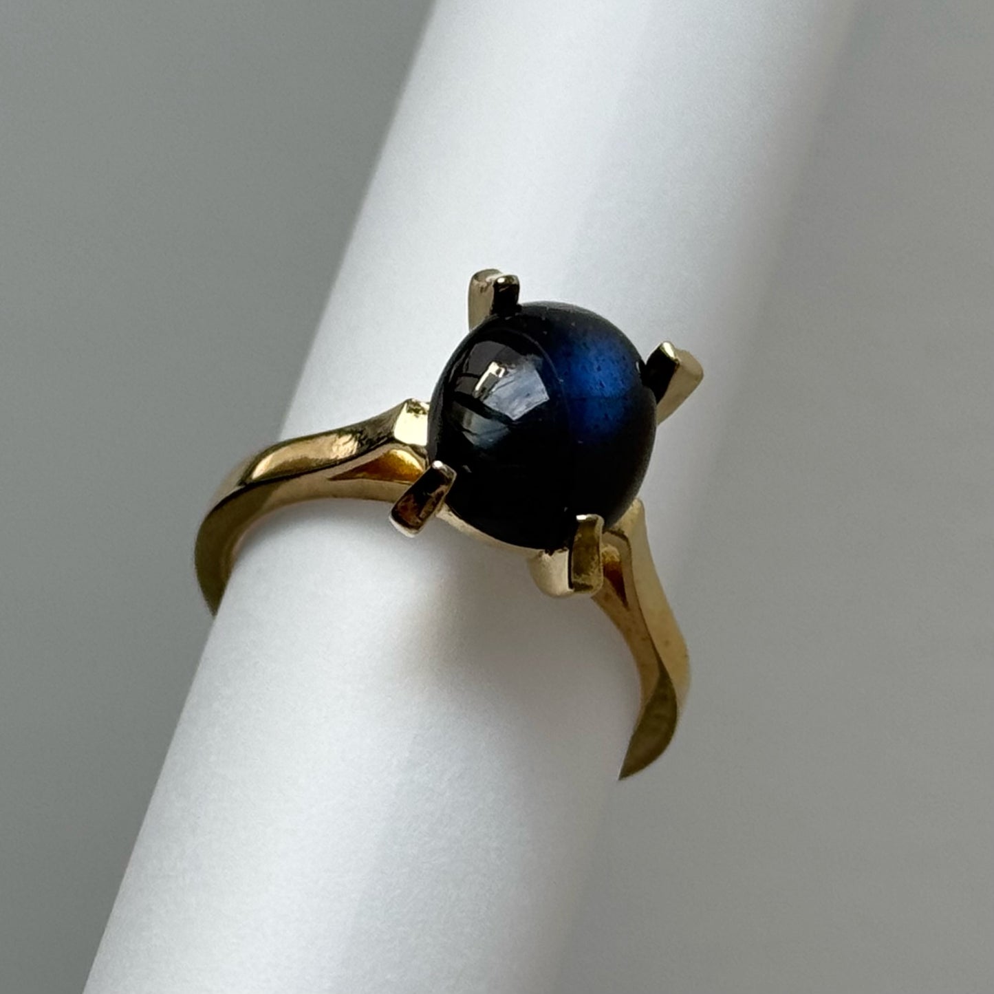 [ black labradorite ] classic gold [ free size ]