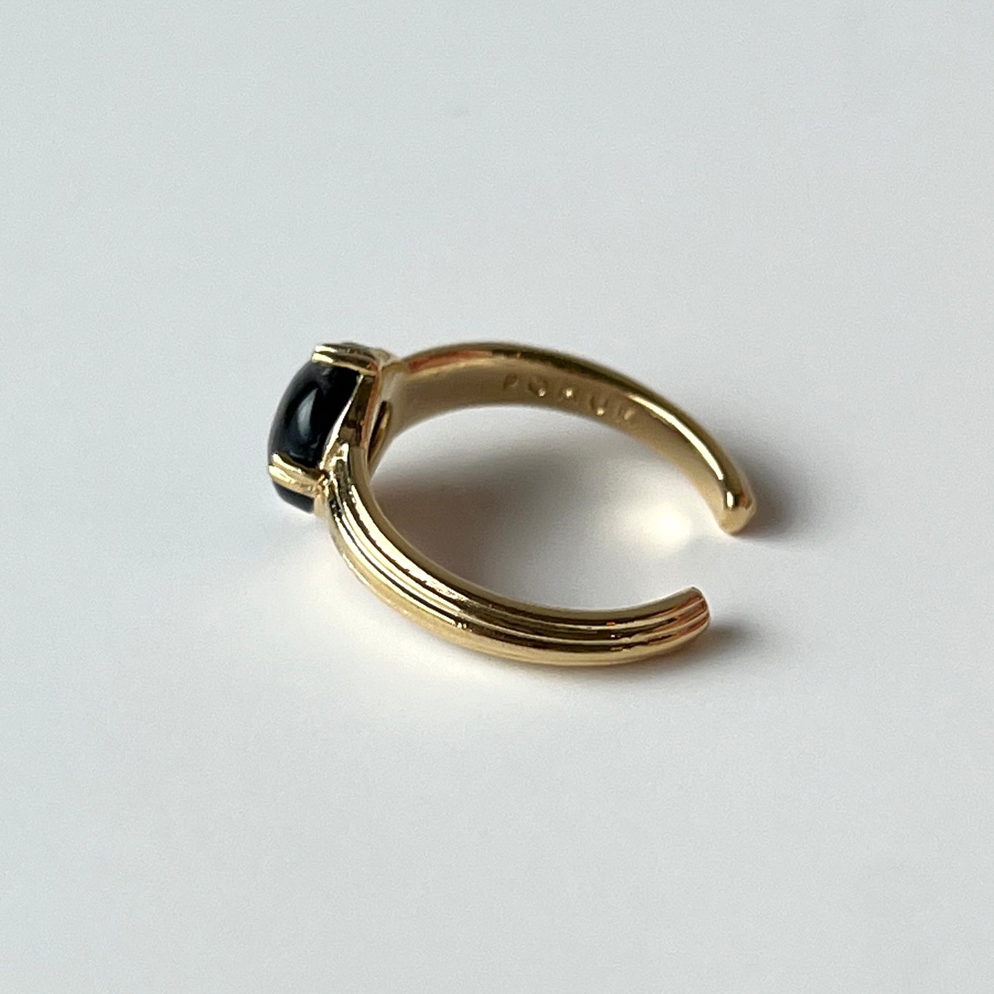 [ serene ] croissant gold