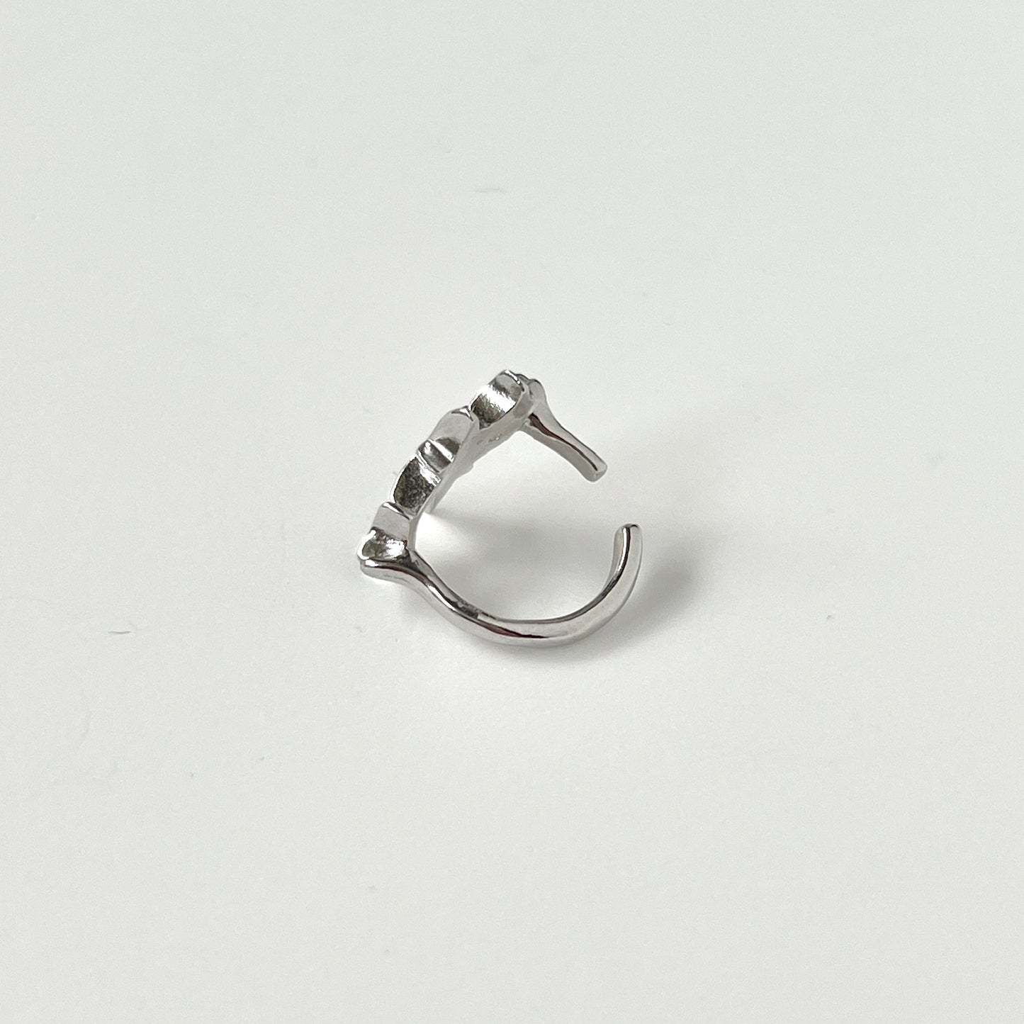 [ silver ] ptolemaeus earcuff [ free size ]