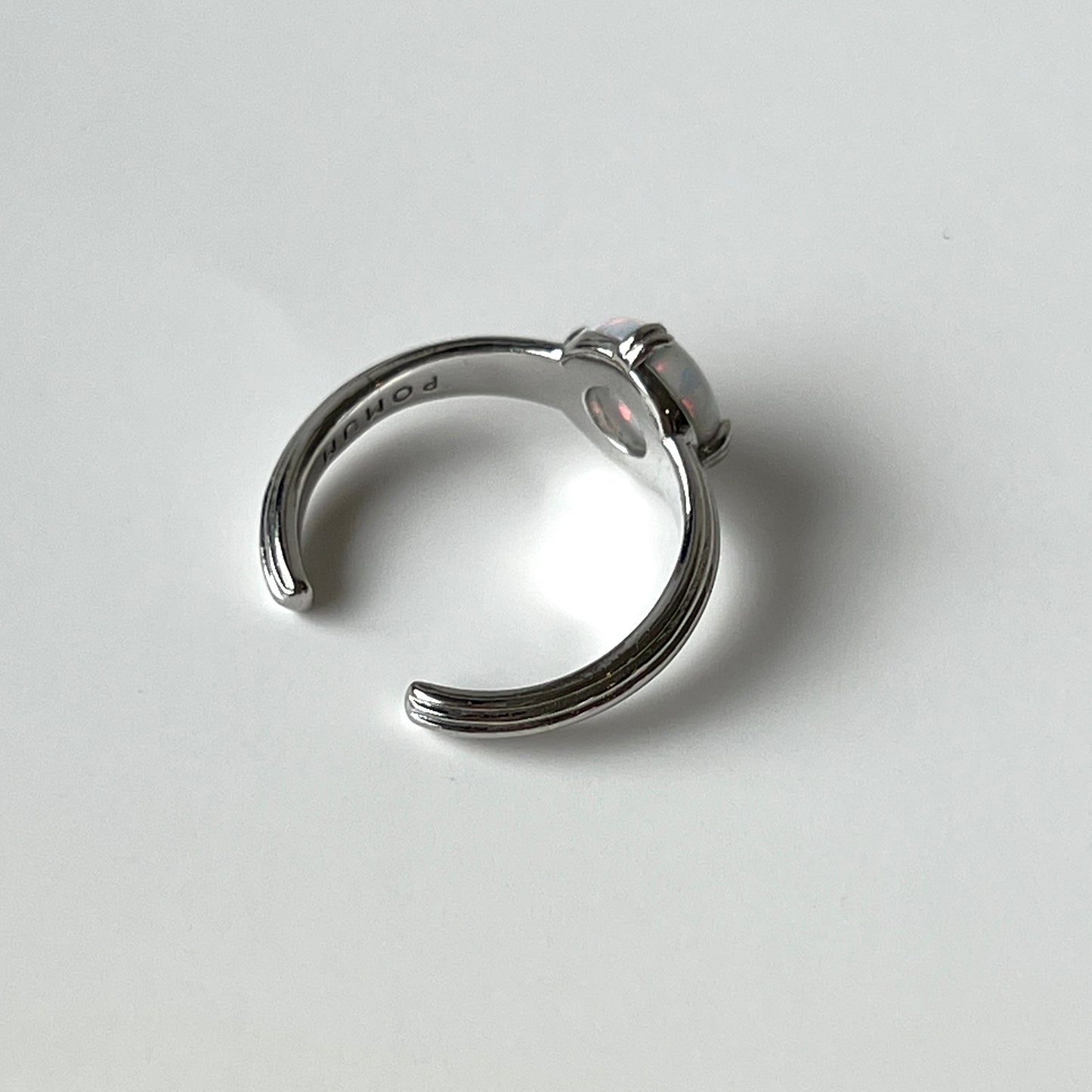 [ neon ] croissant silver