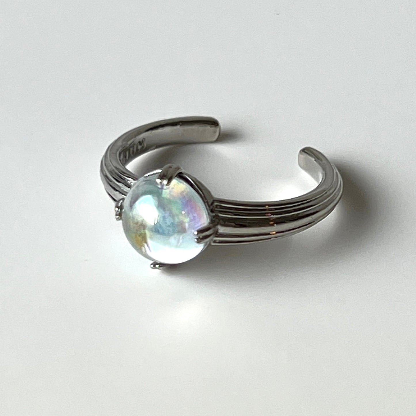 [ soap ] croissant silver