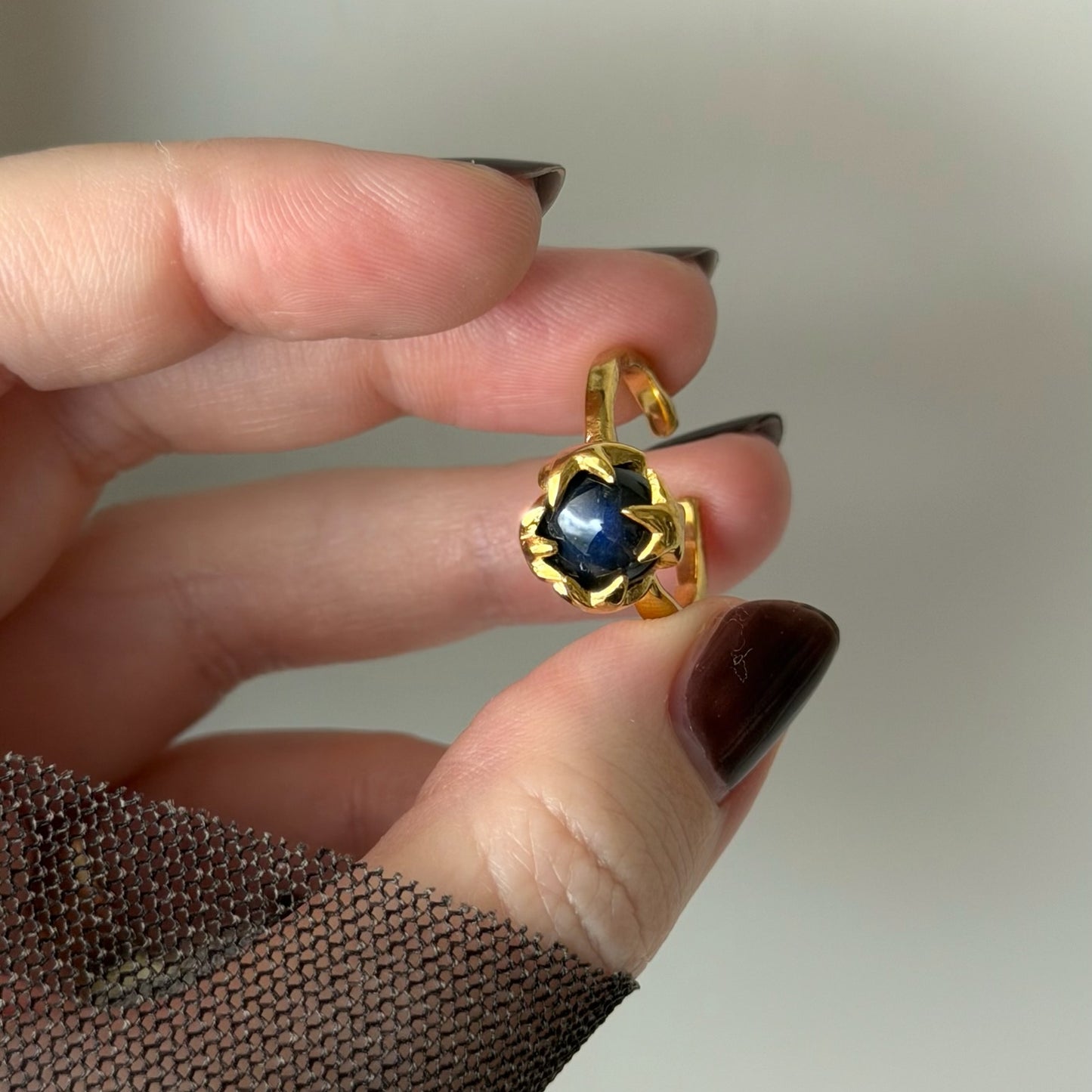 [ dark labradorite ] luce ring gold