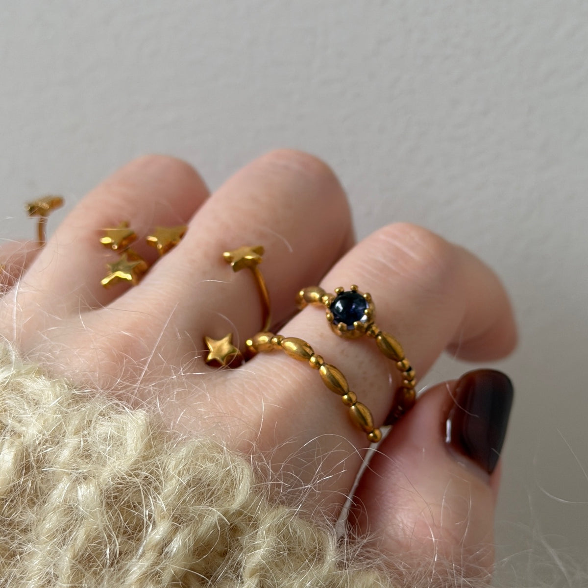 [ iolite ] sirius gold