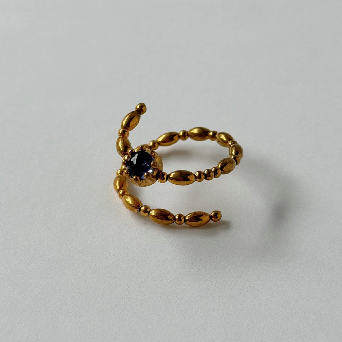 [ iolite ] sirius gold