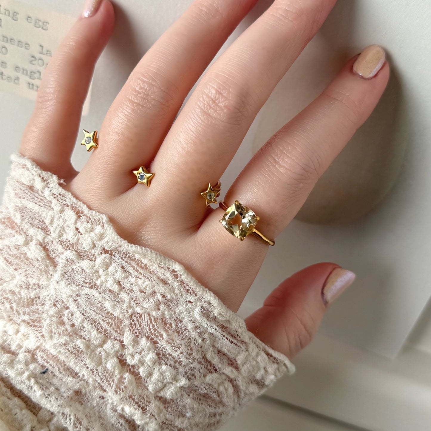 [ citorine ] square faceted cut gold