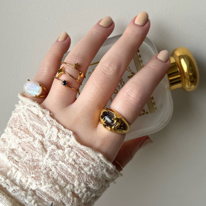 [ sapphire ] procyon gold