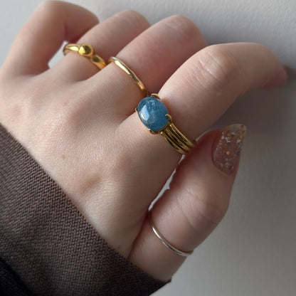 [ green  kyanite ] trois gold