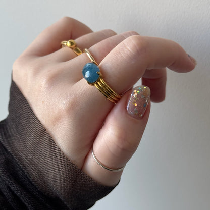 [ green  kyanite ] trois gold