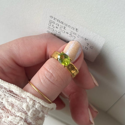 [ peridot ] um gold ring