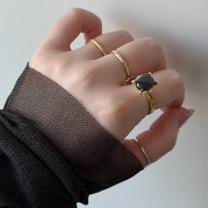 [ black labradorite ] classic gold [ free size ]