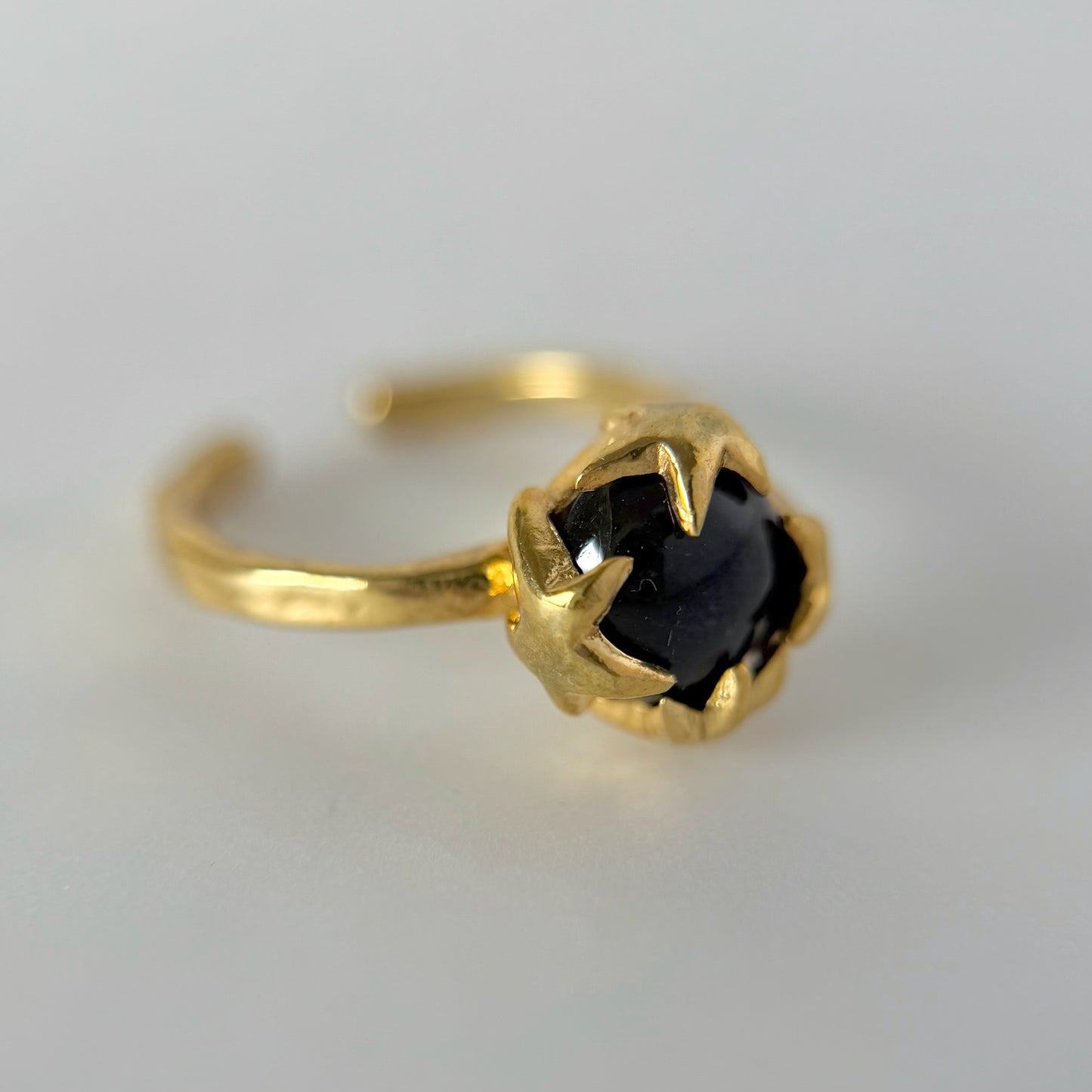 [ dark labradorite ] luce ring gold