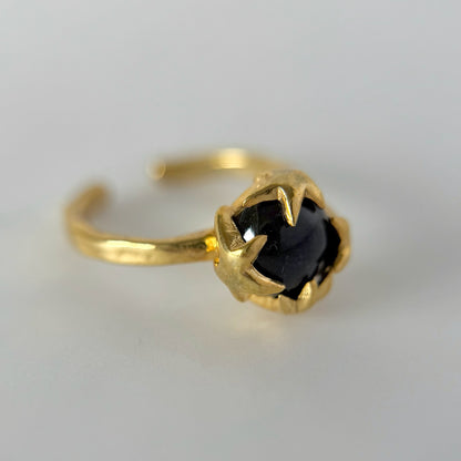 [ dark labradorite ] luce ring gold