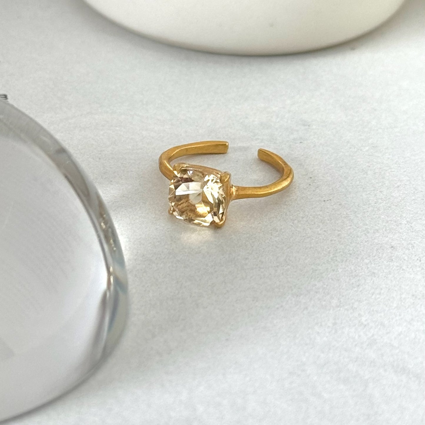 [ citorine ] square faceted cut gold