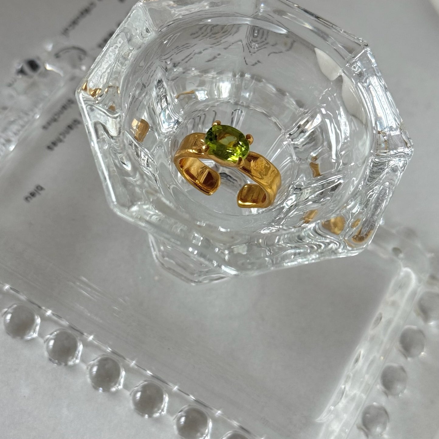 [ peridot ] um gold ring