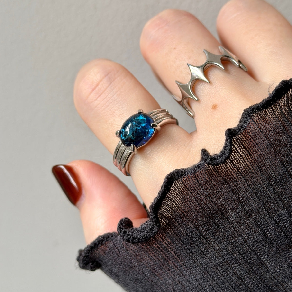 [ cracked blue amber ] trois silver