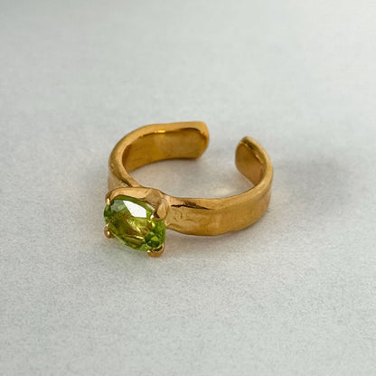 [ peridot ] um gold ring