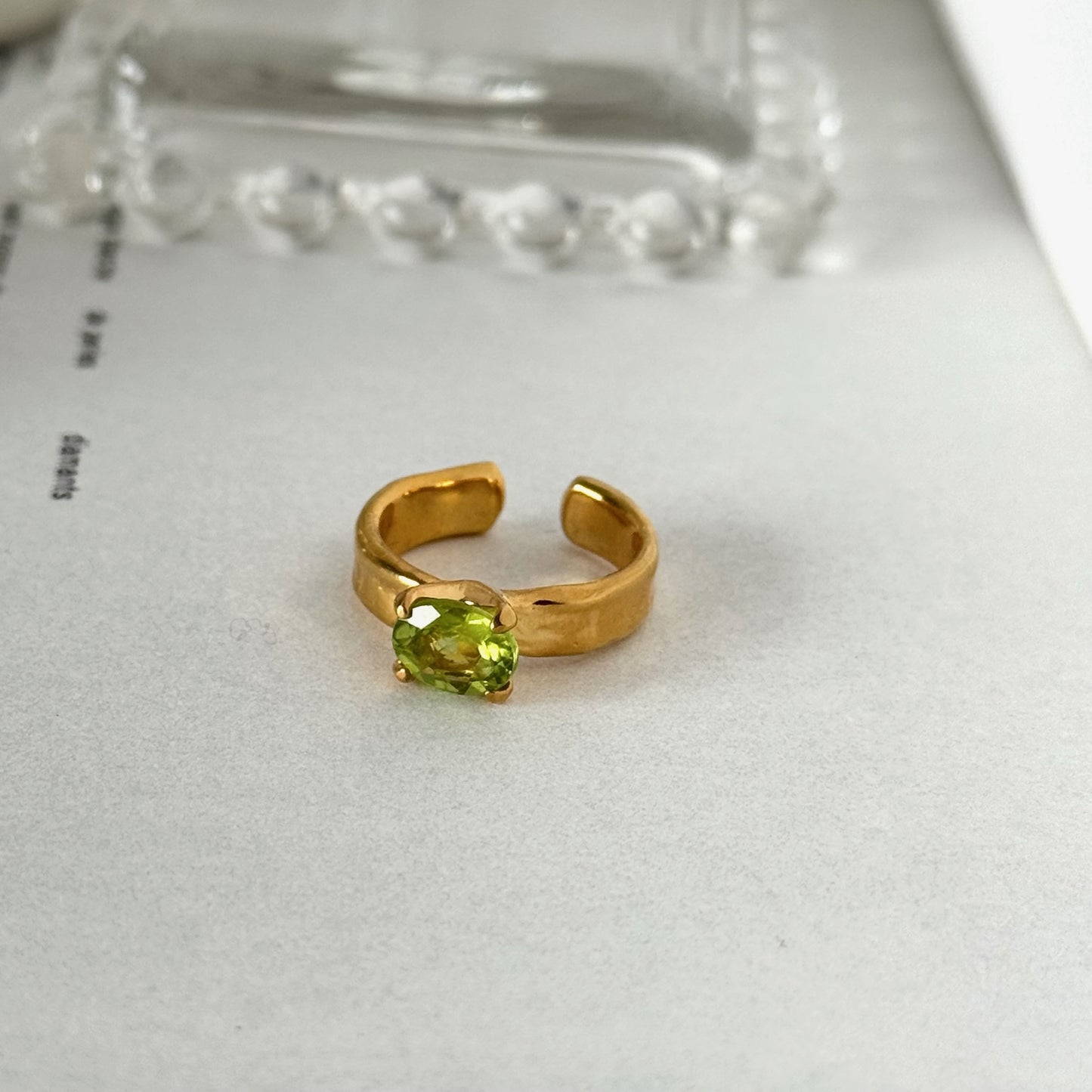 [ peridot ] um gold ring