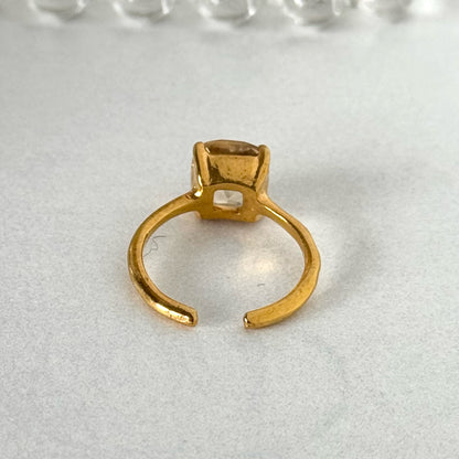 [ citorine ] square faceted cut gold