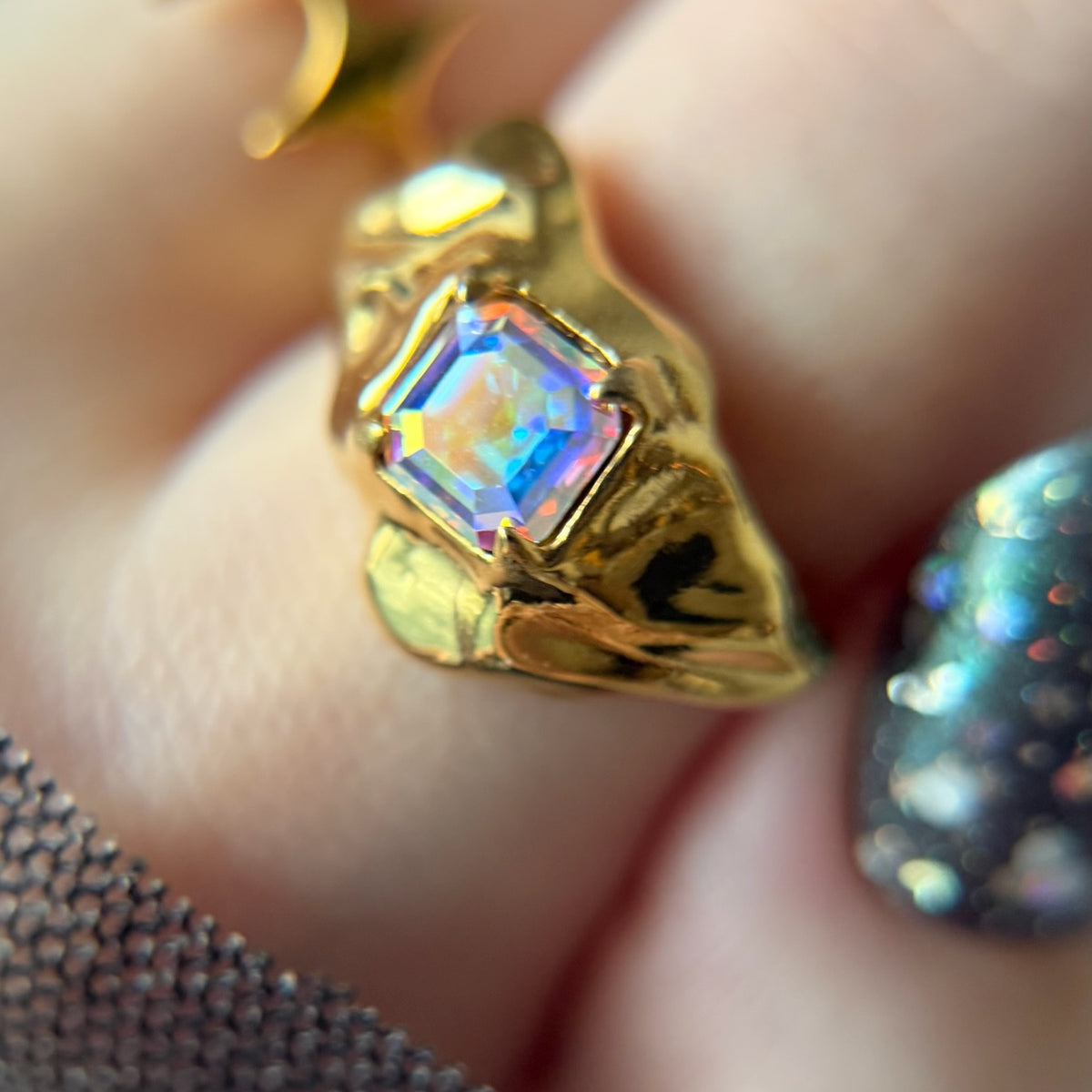 [ aurora crystal ]  melt ring  gold