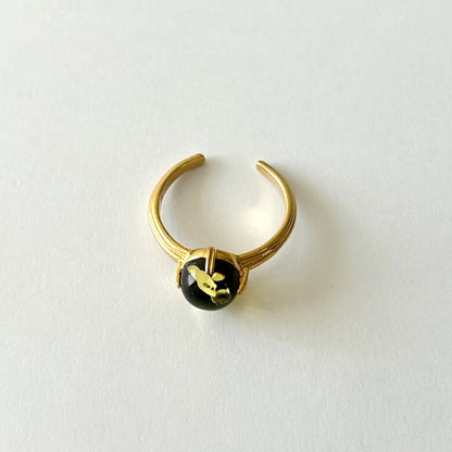 [ black amber ]  croissant gold