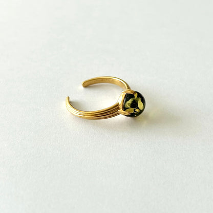 [ black amber ]  croissant gold