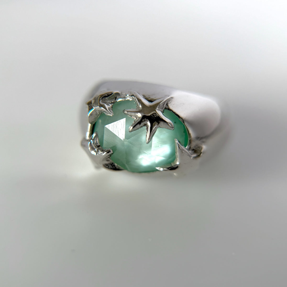 [ green onyx white shell crystal triplet ] twinkle ring silver