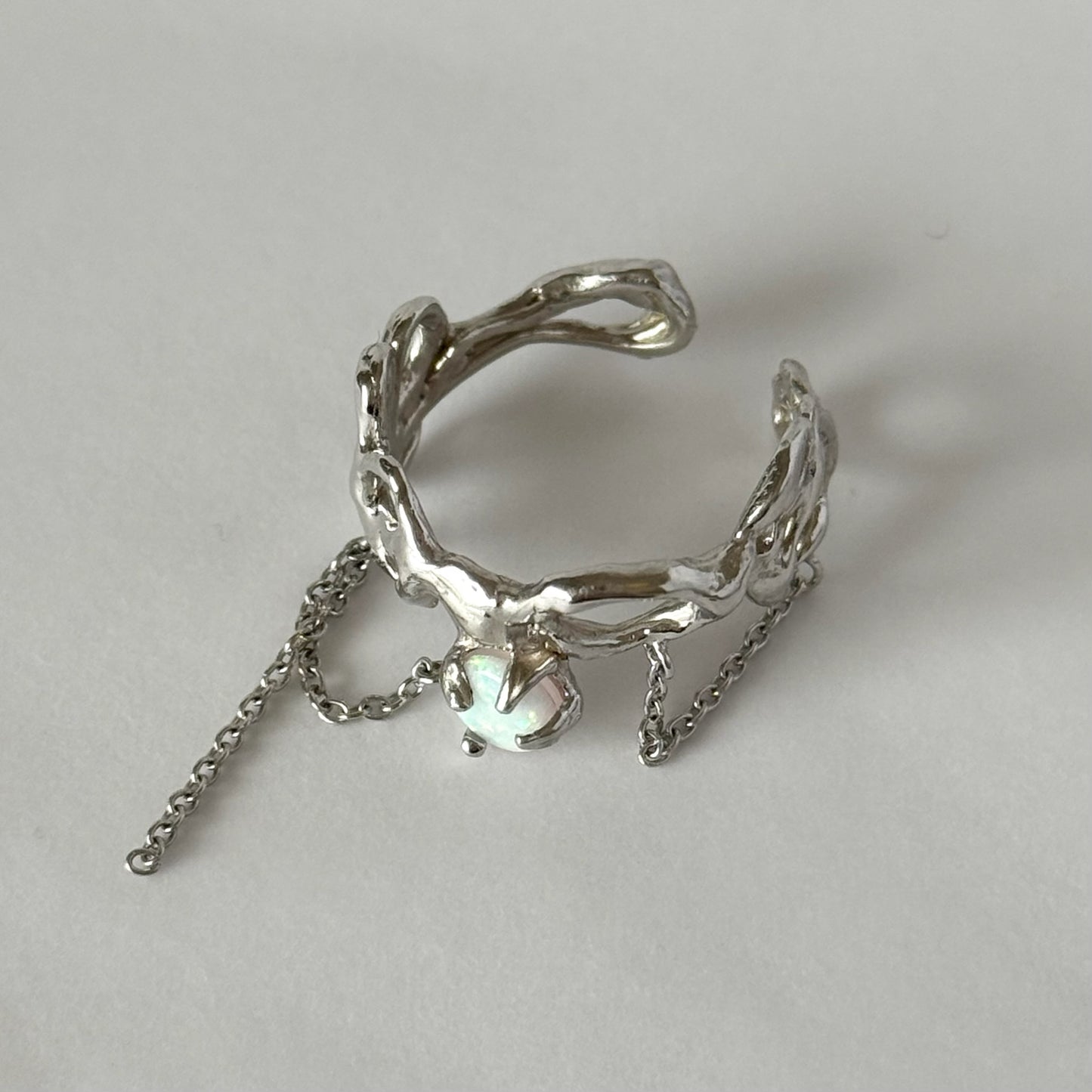 [ synthetic opal ] nuanced mesh silver