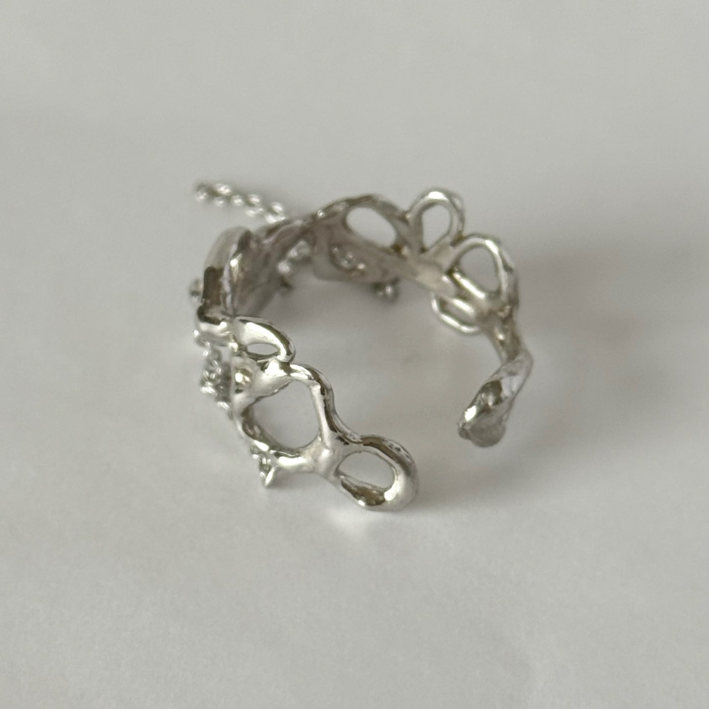 [ synthetic opal ] nuanced mesh silver